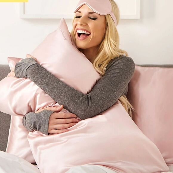 Blissy pink Standard Pillowcase NWT - Picture 3 of 9